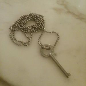 Peerless Handcuff key